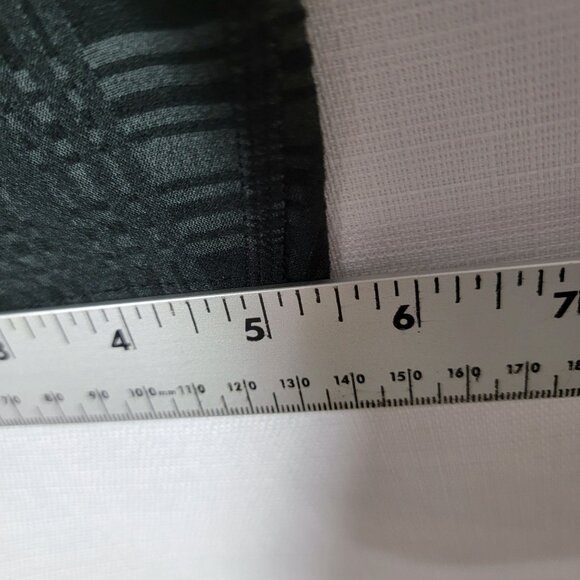 Nike Pro Running Leggings Tights Womens Sz 3X Stretch Black & Grey Plaid Y2K - Picture 10 of 14